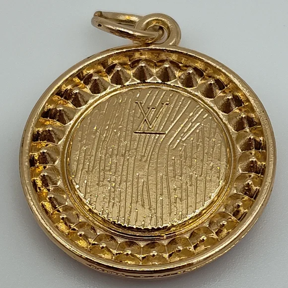 LOUIS VUITTON Pink Rhinestone Medallion Zipper Pull Charm - Picture 4 of 4